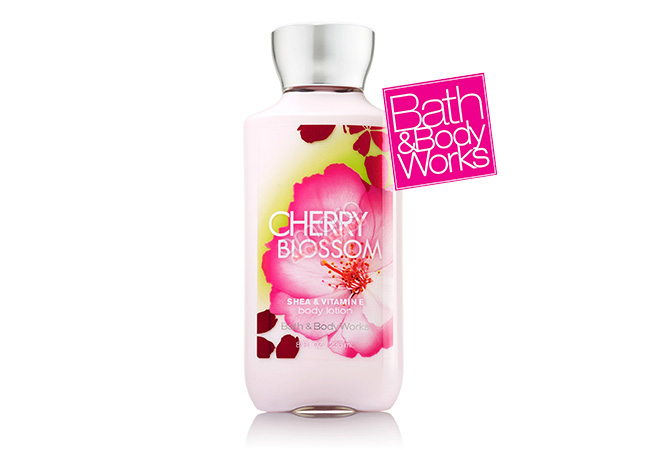 sua-duong-the-bath-body-work-japanese-cherry-blossom-1